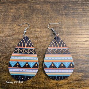 ❤️3/$15 BOHO Aztec Faux Leather Dangle Earrings, Western.